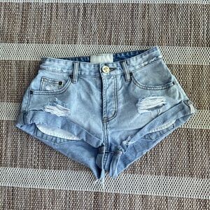 One Teaspoon Bandits Jean Shorts size 23